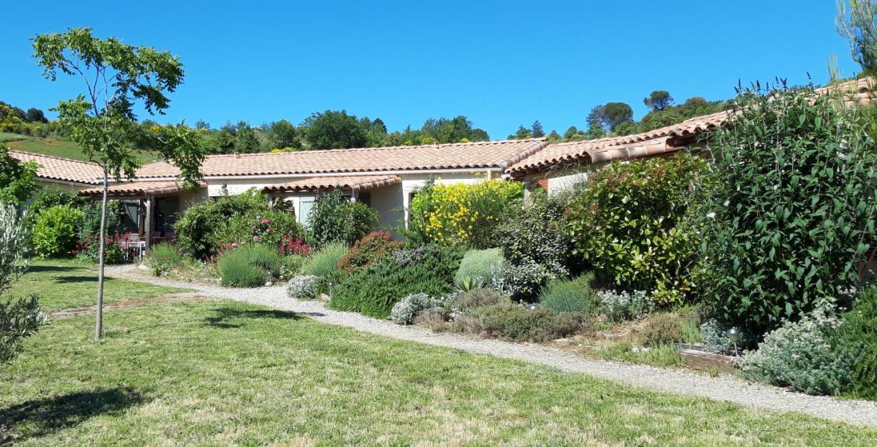 Gites "Entre Les Vignes" Tourreilles ภายนอก รูปภาพ