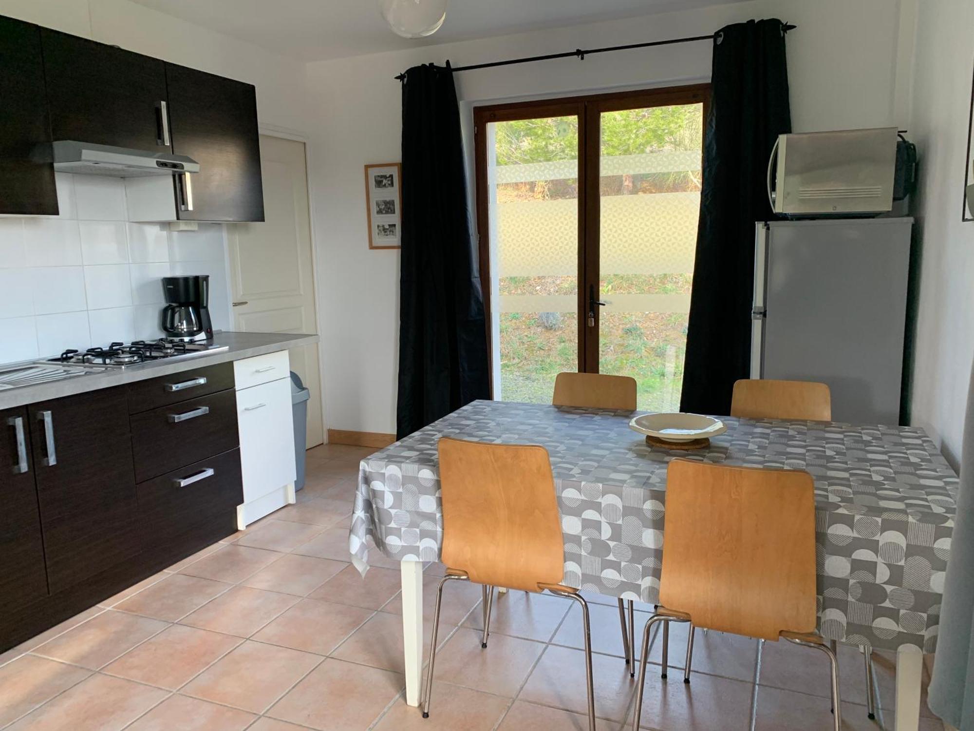 Gites "Entre Les Vignes" Tourreilles ภายนอก รูปภาพ